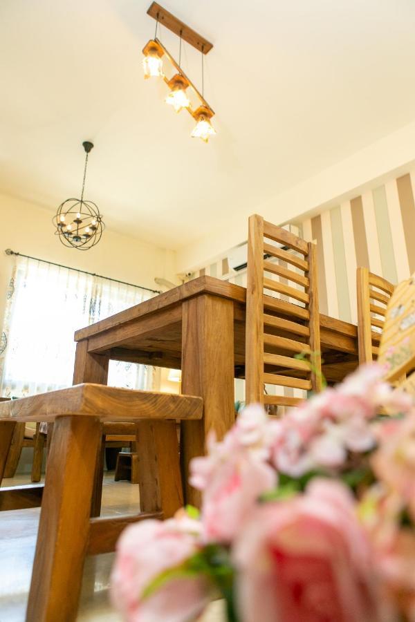 הואליין סיטי Avenue B&B מראה חיצוני תמונה