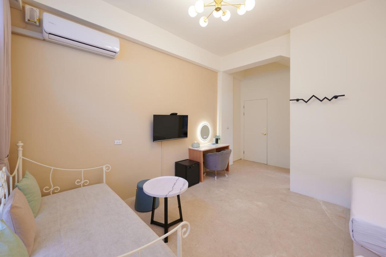 הואליין סיטי Avenue B&B מראה חיצוני תמונה