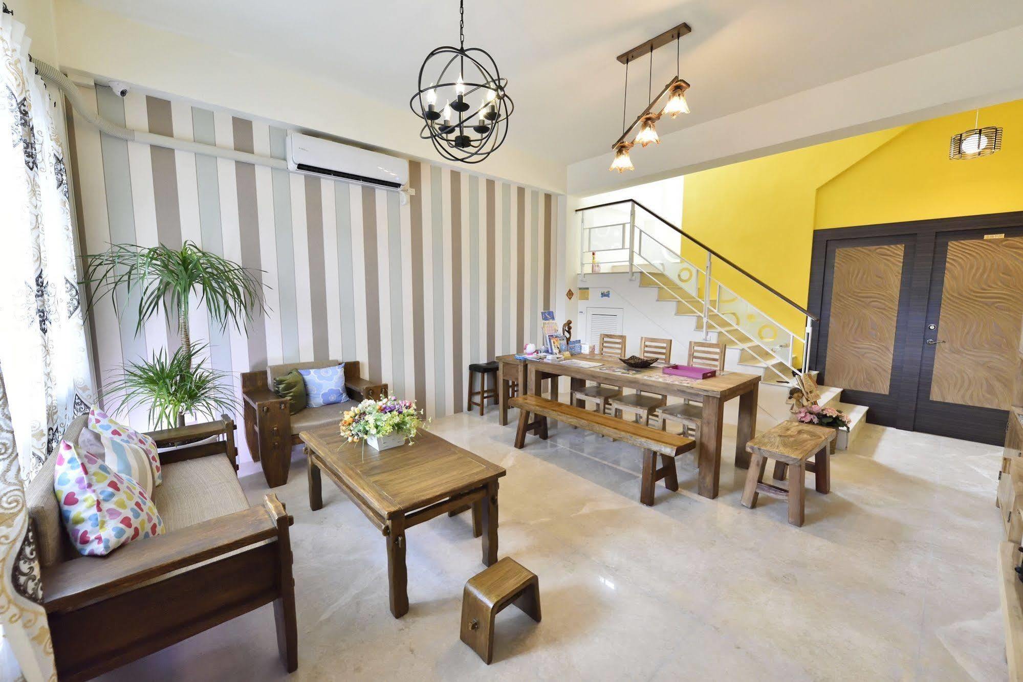 הואליין סיטי Avenue B&B מראה חיצוני תמונה